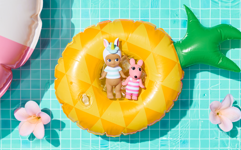 Summer Vacation: Sun-Kissed Style - SOLD OUT Z5