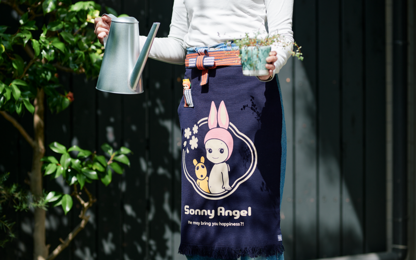 x Anything Maekake Apron V2